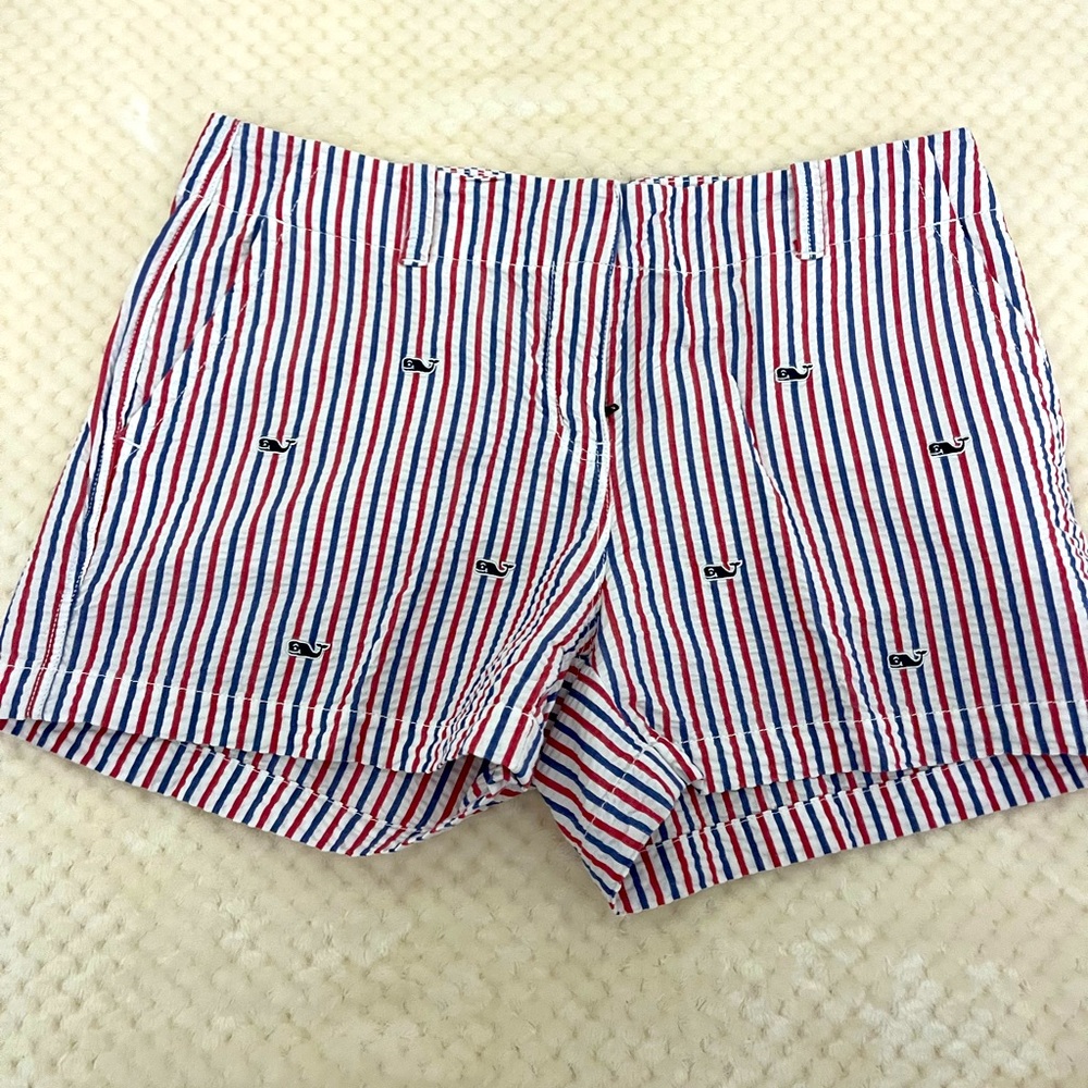 Women vineyard vines short